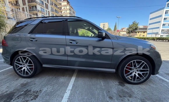Buy Used Mercedes-Benz GLE White Car in Georgiyev in Taraz Buy Used Mercedes-Benz GLE White Car in Georgiyev in Taraz