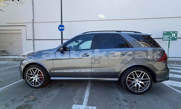 Buy Used Mercedes-Benz GLE White Car in Georgiyev in Taraz Buy Used Mercedes-Benz GLE White Car in Georgiyev in Taraz