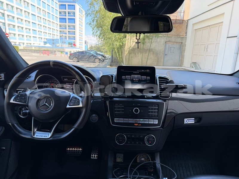 Big with watermark mercedes benz gle taraz georgiyev 5844