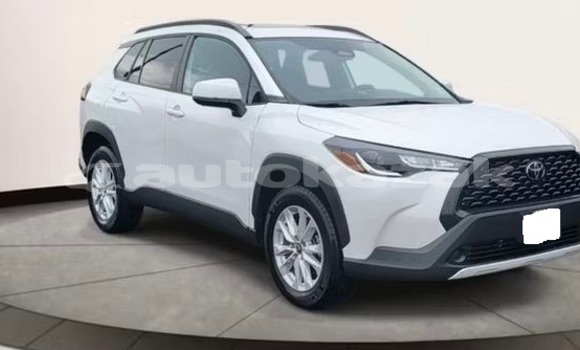 Buy Used Toyota Corolla Cross White Car in Aktau in Karagandi Buy Used Toyota Corolla Cross White Car in Aktau in Karagandi