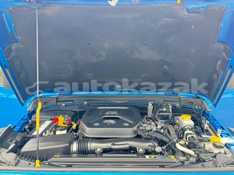 Big with watermark jeep wrangler taraz georgiyev 5859