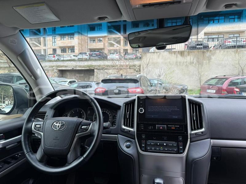 Big with watermark toyota land cruiser taraz georgiyev 5873