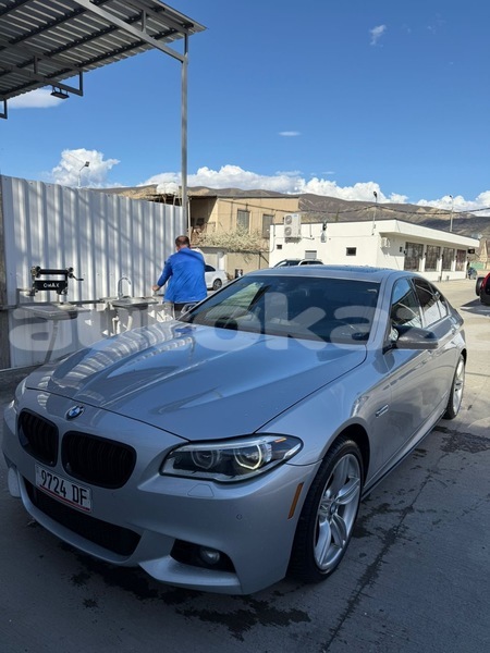 Big with watermark bmw 5 series taraz georgiyev 5877