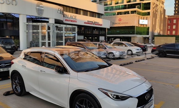 Buy Used Infiniti QX30 White Car in Almati in Almati