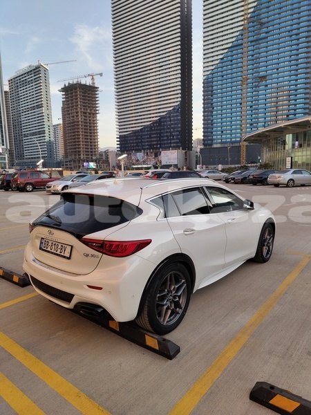 Big with watermark infiniti qx30 akmola astana 5884