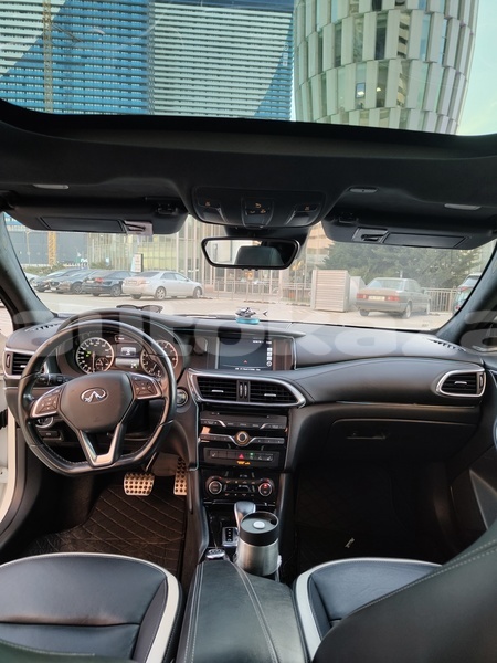Big with watermark infiniti qx30 akmola astana 5884