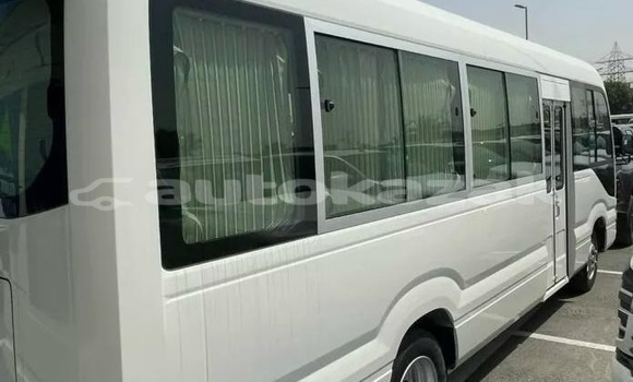 Buy Used Toyota Coaster White Car in Aktas in Karagandi Buy Used Toyota Coaster White Car in Aktas in Karagandi