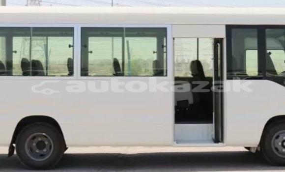 Buy Used Toyota Coaster White Car in Aktas in Karagandi Buy Used Toyota Coaster White Car in Aktas in Karagandi