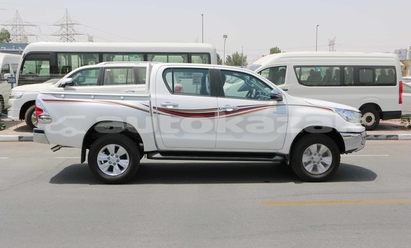 Buy New Toyota Hilux White Car in Import - Dubai in Akmecet Buy New Toyota Hilux White Car in Import - Dubai in Akmecet