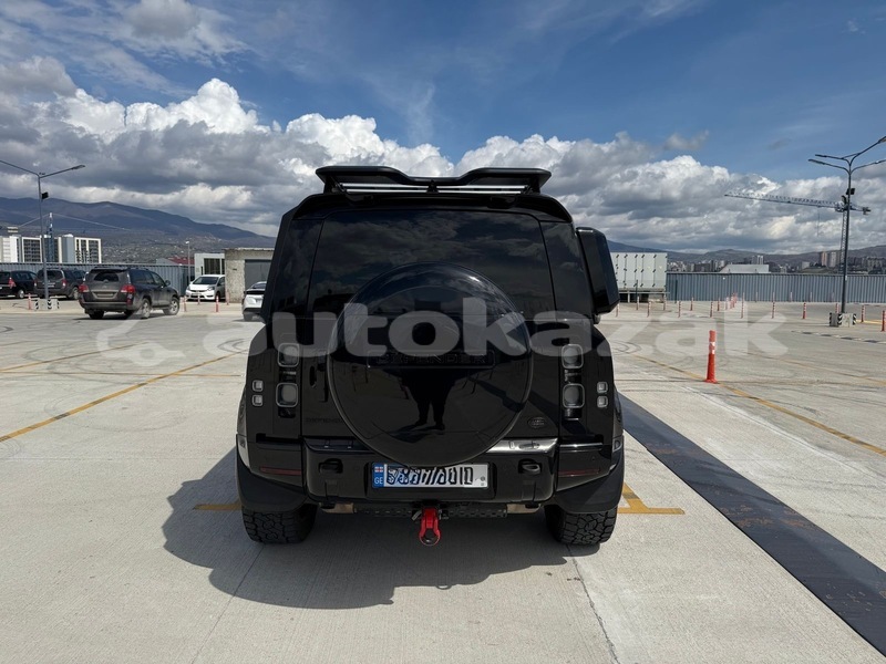Big with watermark land rover defender taraz georgiyev 5889