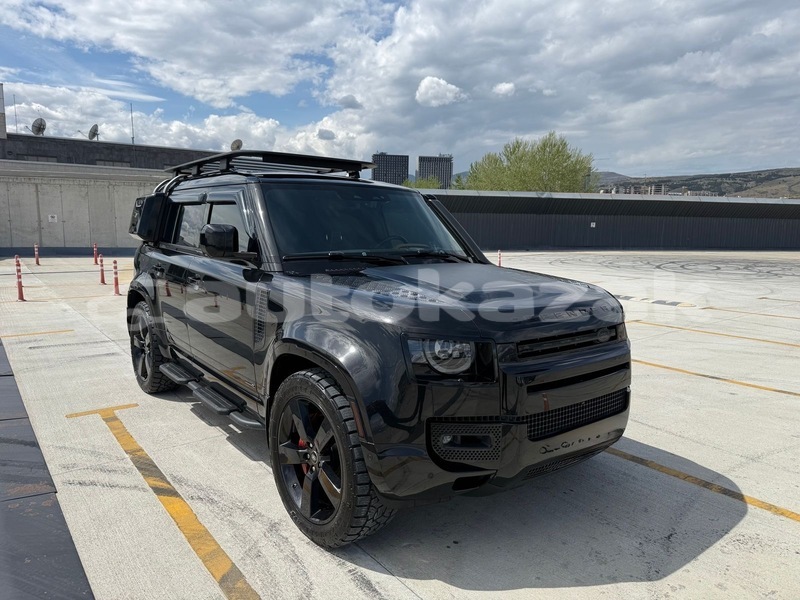 Big with watermark land rover defender taraz georgiyev 5889