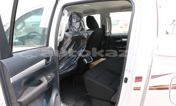 Buy New Toyota Hilux White Car in Import - Dubai in Akmecet Buy New Toyota Hilux White Car in Import - Dubai in Akmecet