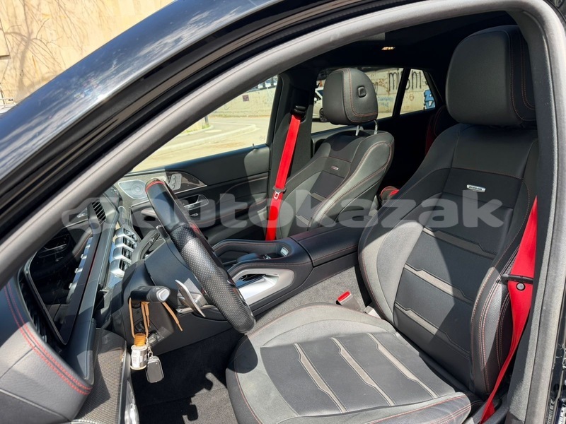 Big with watermark mercedes benz gle coupe taraz georgiyev 5893