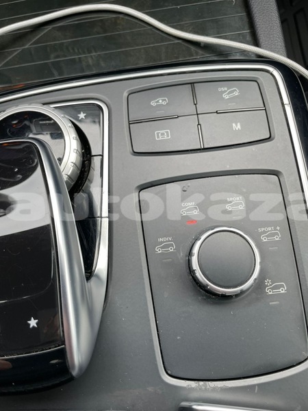 Big with watermark mercedes benz gle taraz georgiyev 5907