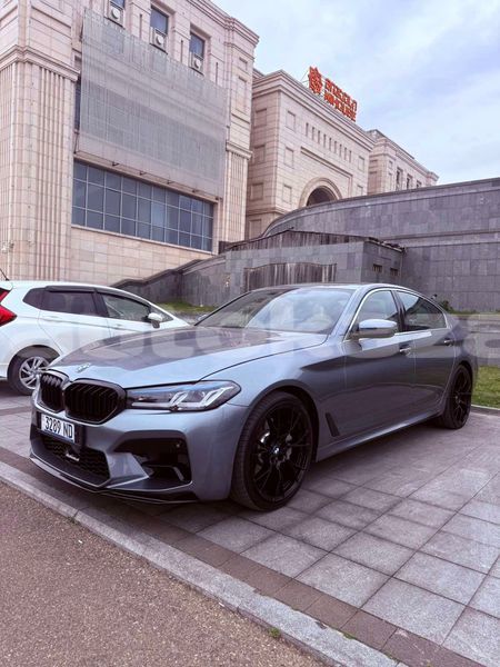 Big with watermark bmw 5 series taraz georgiyev 5909