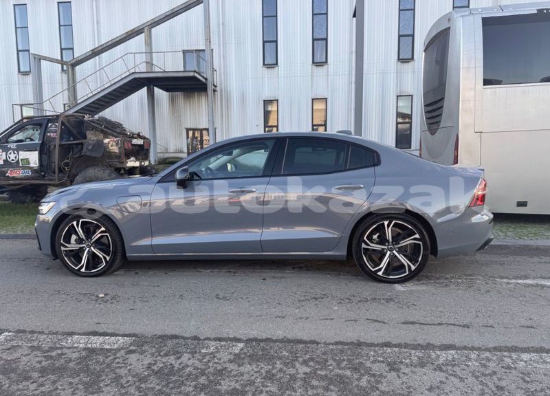 Big with watermark volvo s60 taraz georgiyev 5910