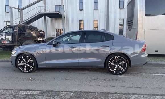 Buy Used Volvo S60 Silver Car in Georgiyev in Taraz Buy Used Volvo S60 Silver Car in Georgiyev in Taraz