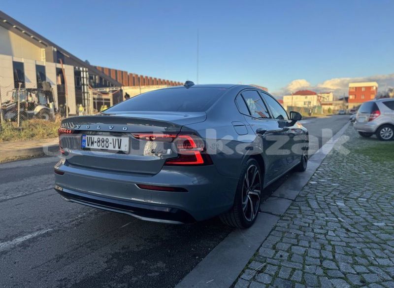 Big with watermark volvo s60 taraz georgiyev 5910