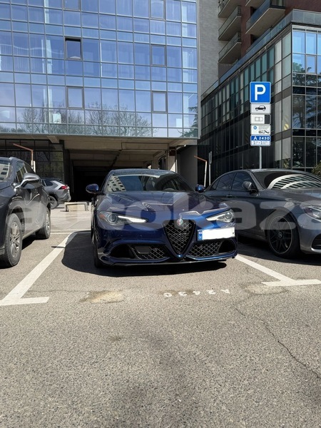 Big with watermark alfa romeo giulia taraz georgiyev 5915