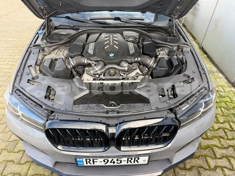 Big with watermark bmw 5 series taraz georgiyev 5917