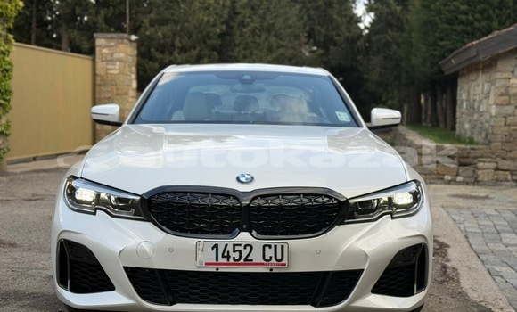 Buy Used BMW 3–Series White Car in Georgiyev in Taraz