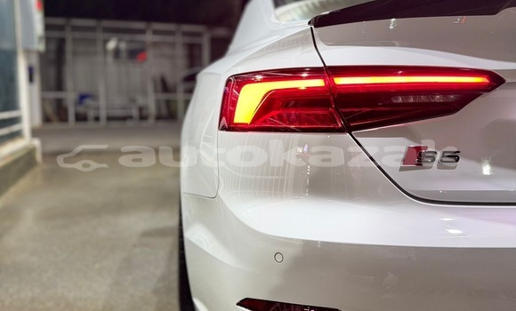 Buy Used Audi S5 White Car in Georgiyev in Taraz