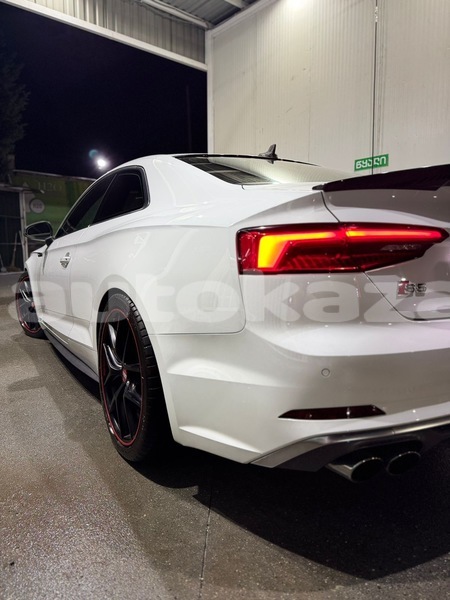 Big with watermark audi s5 taraz georgiyev 5932