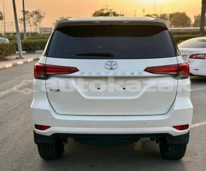 Big with watermark toyota fortuner karagandi aktau 5937