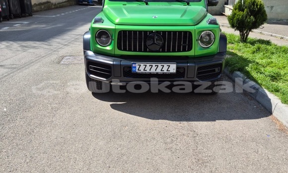Buy Used Mercedes-Benz G-klasse Green Car in Georgiyev in Taraz