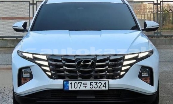 Buy Used Hyundai Tucson White Car in Almaty in Almati
