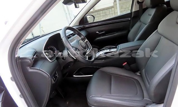 Buy Used Hyundai Tucson White Car in Almaty in Almati Buy Used Hyundai Tucson White Car in Almaty in Almati