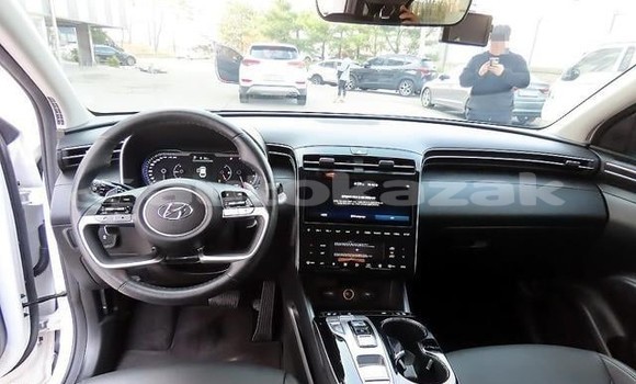 Buy Used Hyundai Tucson White Car in Almaty in Almati Buy Used Hyundai Tucson White Car in Almaty in Almati