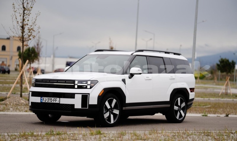 Big with watermark hyundai santa fe taraz georgiyev 5946