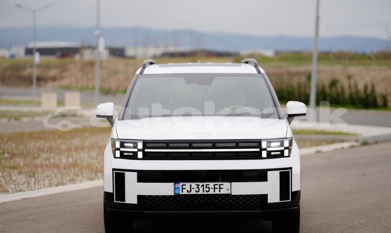 Big with watermark hyundai santa fe taraz georgiyev 5946