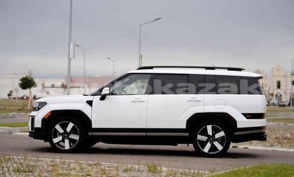 Buy Used Hyundai Santa Fe White Car in Georgiyev in Taraz Buy Used Hyundai Santa Fe White Car in Georgiyev in Taraz