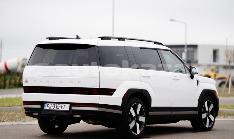 Big with watermark hyundai santa fe taraz georgiyev 5946