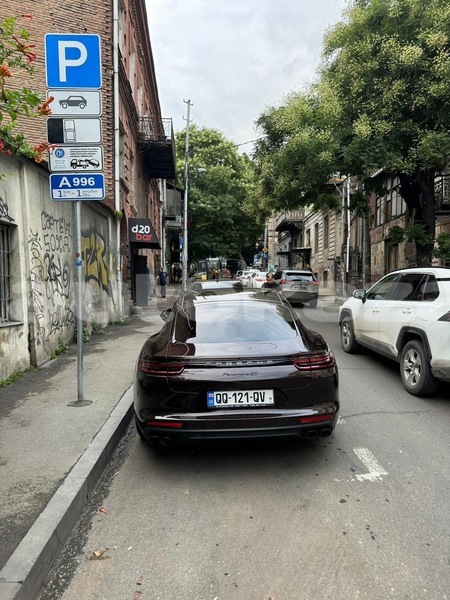 Big with watermark porsche panamera taraz georgiyev 5950