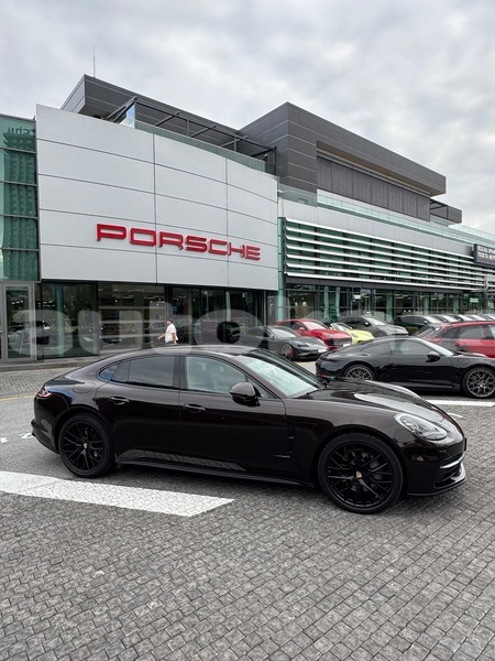 Big with watermark porsche panamera taraz georgiyev 5950