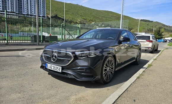 Buy Used Mercedes-Benz E–Class Black Car in Georgiyev in Taraz Buy Used Mercedes-Benz E–Class Black Car in Georgiyev in Taraz