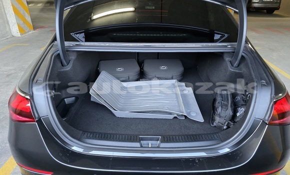 Buy Used Mercedes-Benz E–Class Black Car in Georgiyev in Taraz Buy Used Mercedes-Benz E–Class Black Car in Georgiyev in Taraz