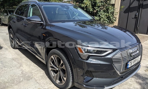 Buy Used Audi quattro Silver Car in Georgiyev in Taraz Buy Used Audi quattro Silver Car in Georgiyev in Taraz
