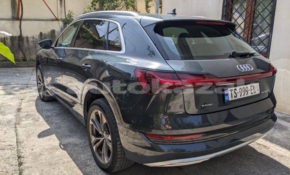 Buy Used Audi quattro Silver Car in Georgiyev in Taraz Buy Used Audi quattro Silver Car in Georgiyev in Taraz