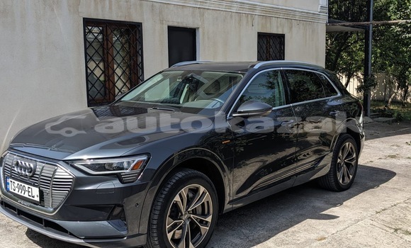 Buy Used Audi quattro Silver Car in Georgiyev in Taraz Buy Used Audi quattro Silver Car in Georgiyev in Taraz
