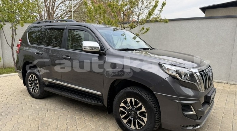 Big with watermark toyota land cruiser prado taraz georgiyev 5969