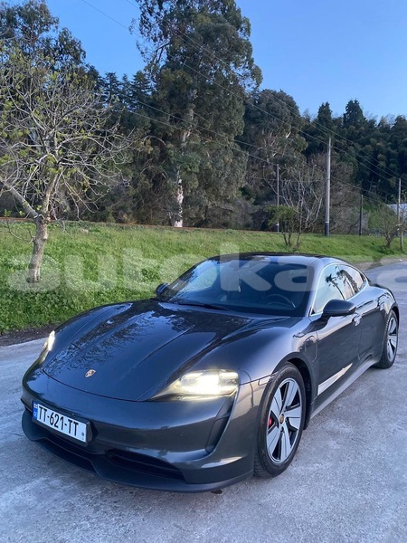 Big with watermark porsche panamera taraz georgiyev 5977