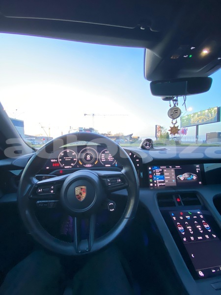 Big with watermark porsche panamera taraz georgiyev 5977
