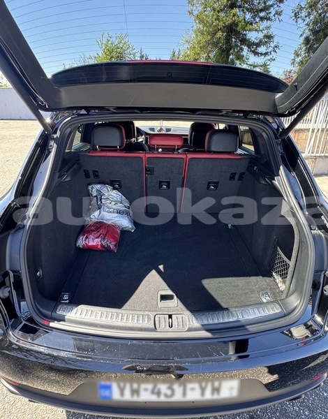 Big with watermark porsche macan taraz georgiyev 5978