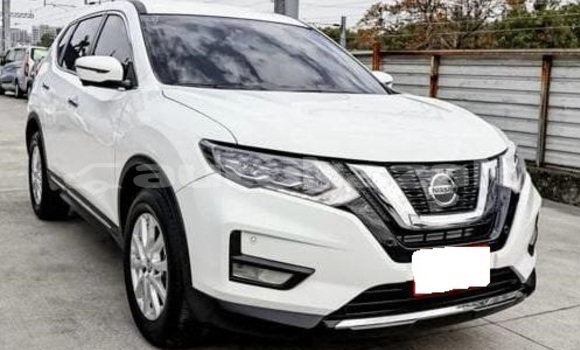 Buy Used Nissan X–Trail White Car in Aktau in Karagandi Buy Used Nissan X–Trail White Car in Aktau in Karagandi