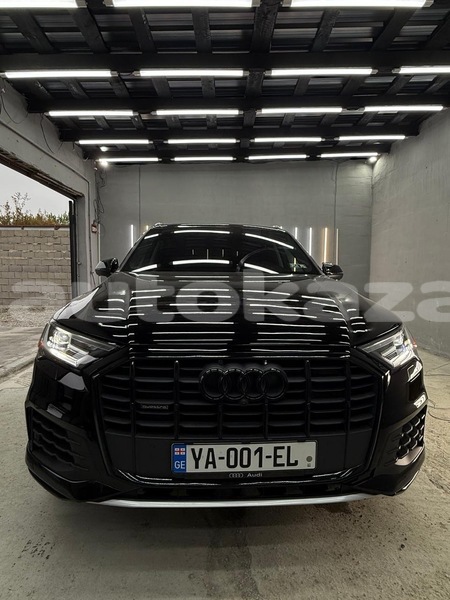 Big with watermark audi q7 taraz georgiyev 5981