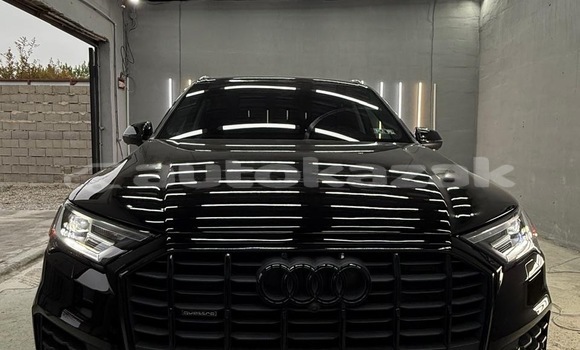Buy Used Audi Q7 Black Car in Georgiyev in Taraz